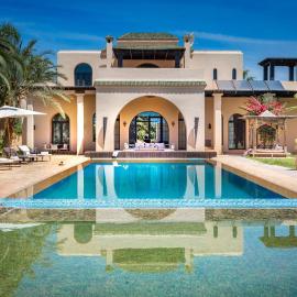 Modern 5BR Villa with Private Pool-Marrakech, hotel a El Rhechat