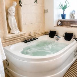Le secret de Santorin, hotel v destinaci Martigues