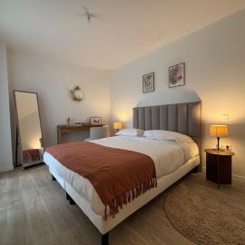 DOMITYS - Villa Caron - AEROPORT ORLY, hotel in Athis-Mons