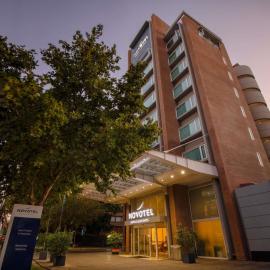 산티아고에 위치한 호텔 Novotel Santiago Vitacura