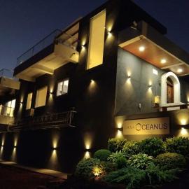 Casa Oceanus - 3 Bedroom - Sea Facing Pool Villa - Ganpatipule, Hotel in Ganpatipule