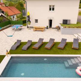 Beautiful Home In Otocac, hotel a Otočac