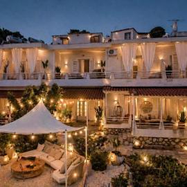 Gioula's Residence, hotel a Patitiri