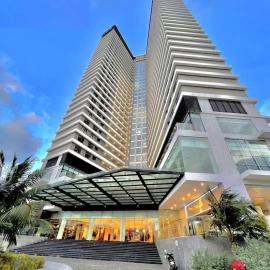 FLC Sea Tower Quy Nhon - Sea View, хотел в Куи Нхон