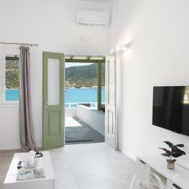Taxiarchis Seaside Apartments, hotel sa Vathi