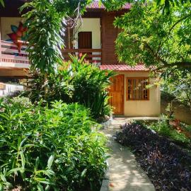 Casadaarvoresaquarema, hotel a Saquarema
