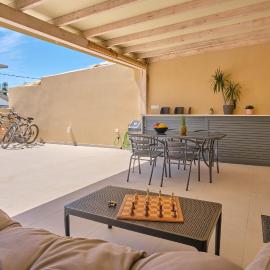 Irene Luxury Suite Roda, hotel en Rodas