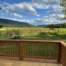 Nakiska Bear Ranch, hotel in Clearwater