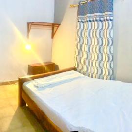 Zen villa, hotel a Old Yundum