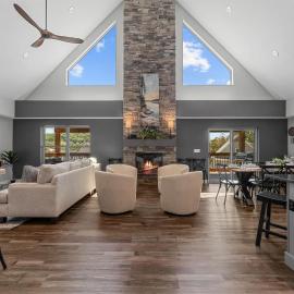 Green Wood Getaway - for 18