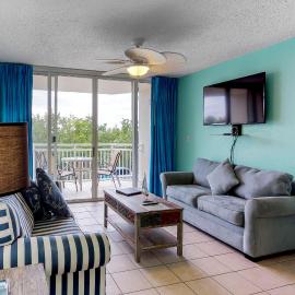 KWSS108 Sunrise Suites - Martinique Suite 108