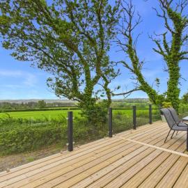 Kittiwake Lodge - 2 Bed Lodge - Wisemans Bridge, Hotel in Kilgetty