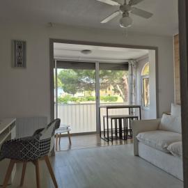 Un cocon optimisé, Studio Cabine pour 4 personnes, hotel in Gruissan