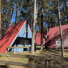 Abseits vom Alltag, Finnhütte umgeben von Wald und frischer Luft - Fiete, hotel a Trassenheide