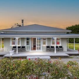 Ferry Road Country Retreat