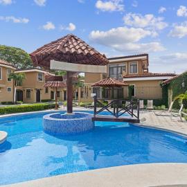 Tropical Retreat for 7 Near Coco Beach Pool Gated Community