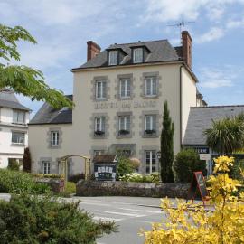 Hotel Des Bains, hótel í Lancieux