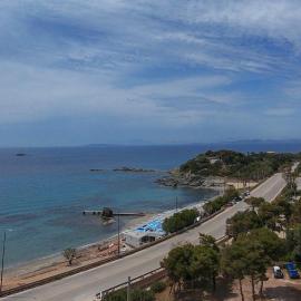 Saronida Sea View Stay Beach Across Road, hotell i Anavyssos