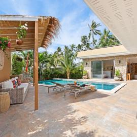 Family Pool Villa • 3BR • 5 Min to Maenam Beach