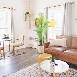 Sweet Stowe Apartment