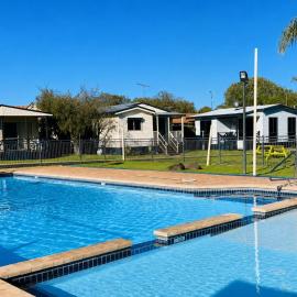 At Busso Cabin 56, hotel in Broadwater