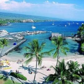 Kailua Kona Downtown Condo Walk to Pier & Beaches, отель в городе Каилуа-Кона