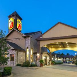 Super 8 by Wyndham Fairfield Tx, hotelli kohteessa Fairfield