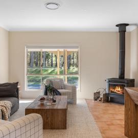Family Getaway on Farifax, Hotel in Woollamia