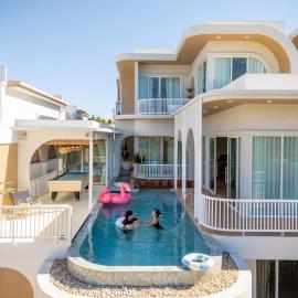 มากอดหมอก เขาค้อ Cloud Nine Private Pool Villa, hótel í Phetchabun