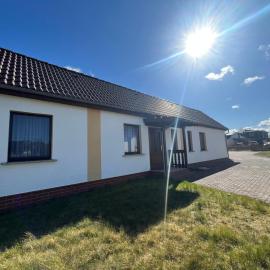 Idyllischer Bungalow im Herzen von Koserow, hotel u gradu Ostzebad Koserov