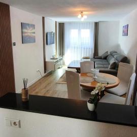 Stan na Dan & Ferienwohnung Centar Velika Kladuša, Hotel in Velika Kladuša