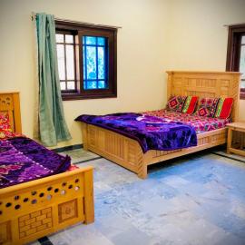 Rayn Basayra Kashmir, hotel em Bāta