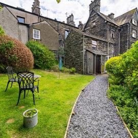 Clover Cottage - Ambleside Town Centre with Parking