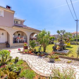Apartman Mely, hotel en Nova Vas