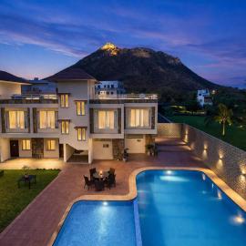 Devi Palace - Monsoon Palace View Resort, Udaipur