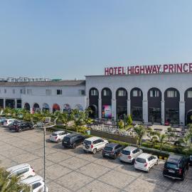 Hotel Highway Prince Behror, hotel v mestu Behror
