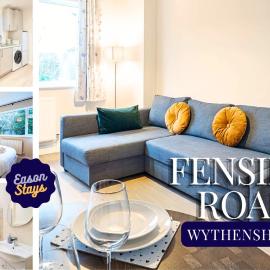 Comfortable 2-Bed Stay Wythenshawe Manchester