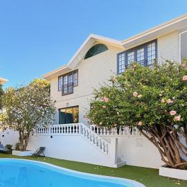 Palm Paradise - Boutique Guest House