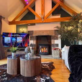 Luxury 2 Bed Mitton Barn