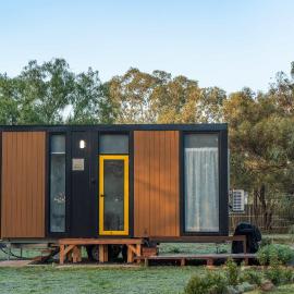 D&L Cottage by Tiny Away