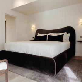 Sola Studios, hotel Margaret Riverben