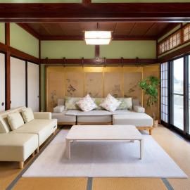Resort Villa Nanto リゾートヴィラ南砺 EF1, hotel en Nanto