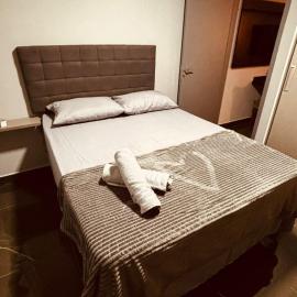 FLAT DE ALTO PADRÃO c CUSTO BENEFICIO, hotel in Campina Grande