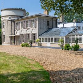 Ormesby Manor House & The Shepherds Huts & Well Lodge
