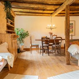 charmantes Landhaus am Berg, hotel a Ebensee