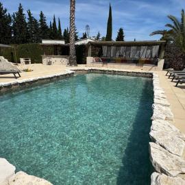 Les geckos des Alpilles, hotel di Orgon