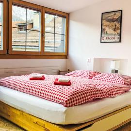 Apartment Chesa Margadant by Interhome, hotel em Zuoz