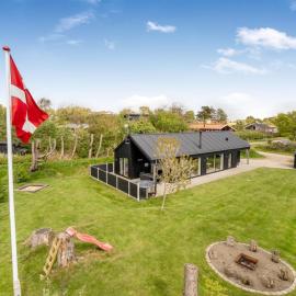 Holiday Home Elso - 600m to the fjord by Interhome