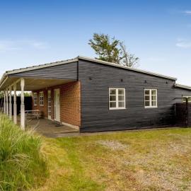 Holiday Home Aku - 700m from the sea by Interhome
