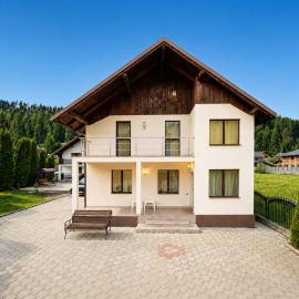 Casa Valeria Voronet, готель у місті Воронец